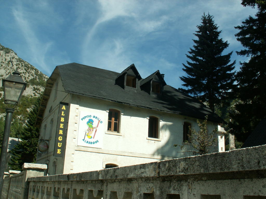Albergue Pepito Grillo Канфранк Экстерьер фото